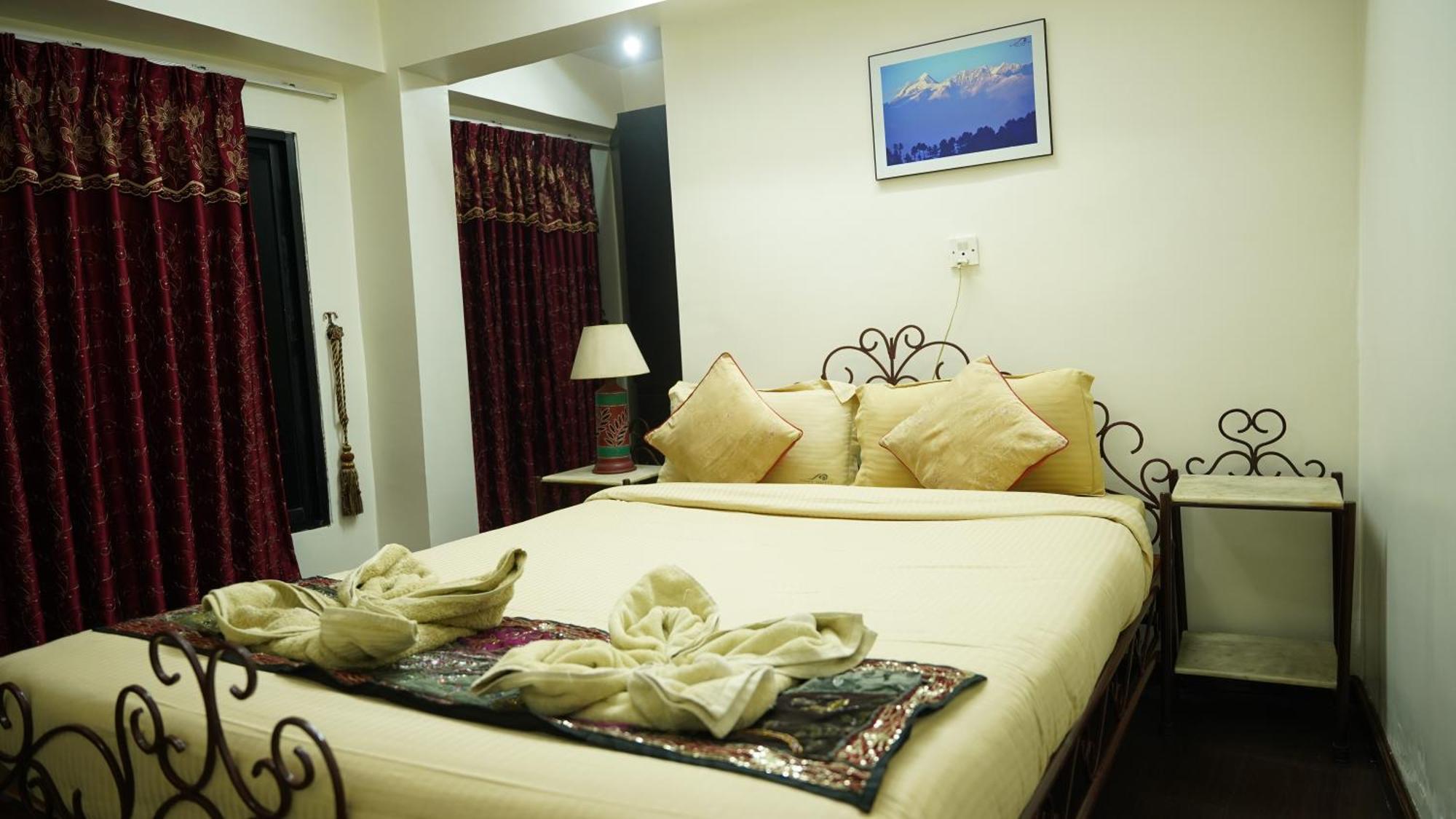 Cosy Hotel Bhaktapur Exterior foto