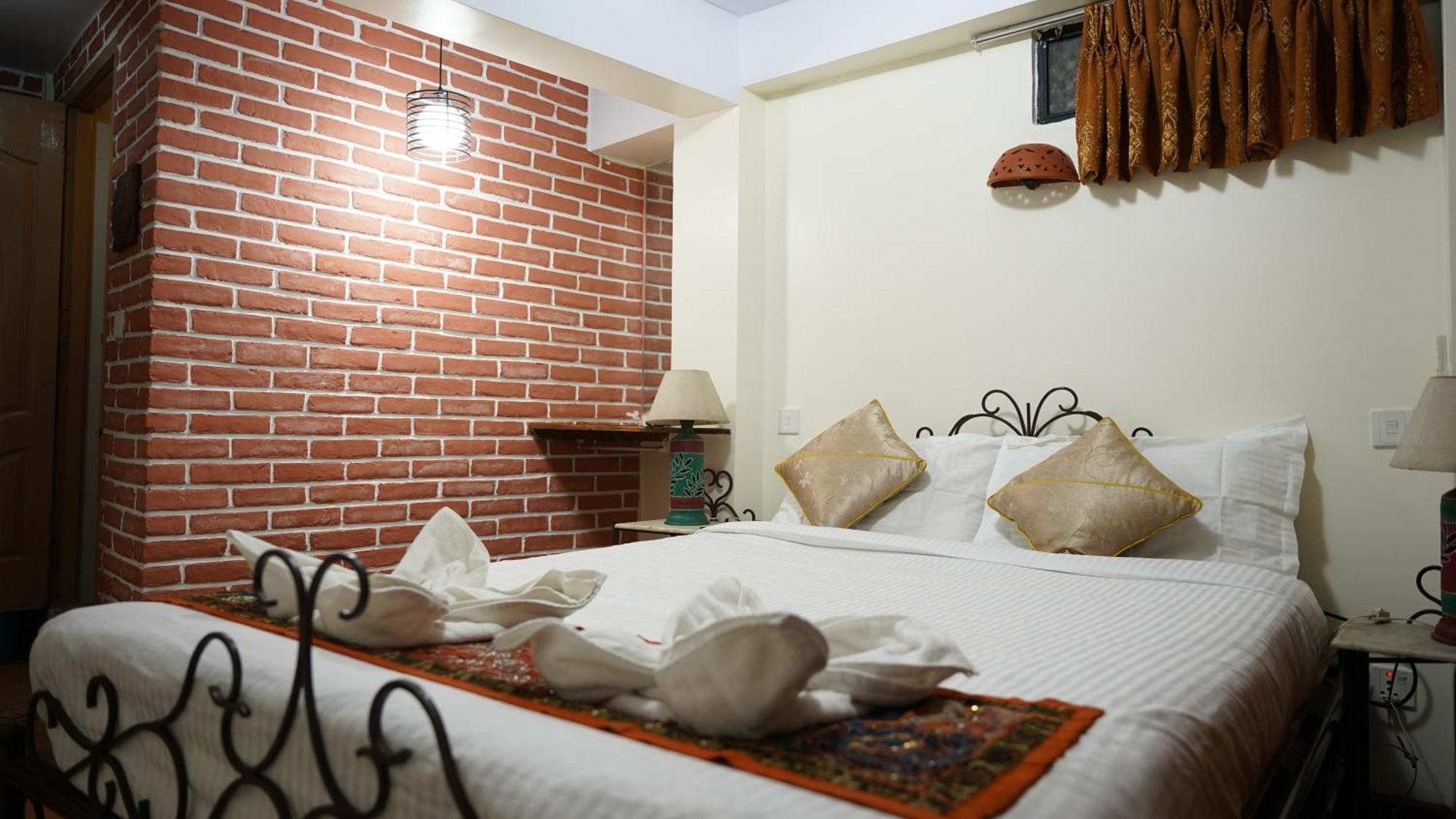 Cosy Hotel Bhaktapur Exterior foto