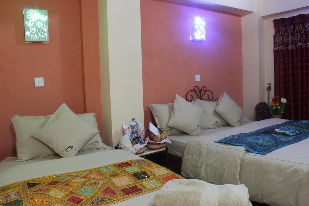 Cosy Hotel Bhaktapur Exterior foto