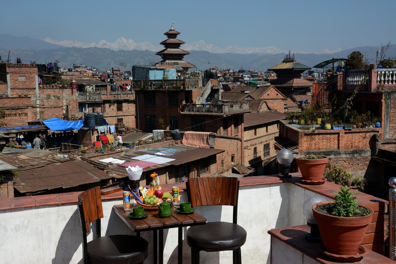 Cosy Hotel Bhaktapur Exterior foto